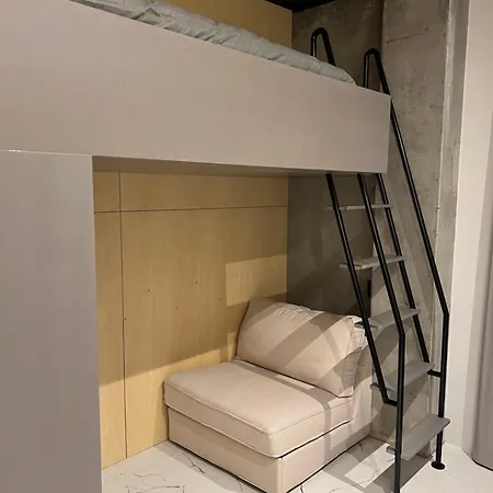 Lai 15a 2018 And 4018 Apartment *