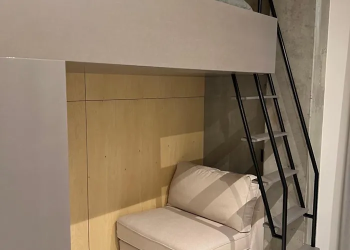 Lai 15a 2018 And 4018 Apartament *