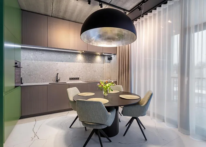 Apartament Lai 15a 2018 And 4018 *