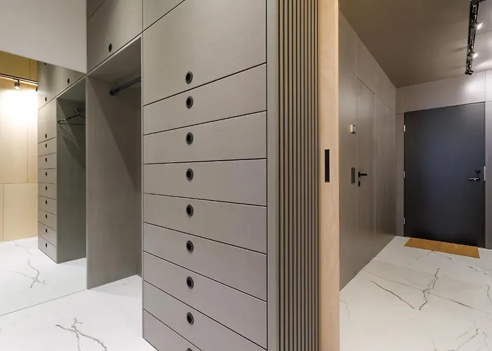 Lai 15a 2018 And 4018 Apartament *