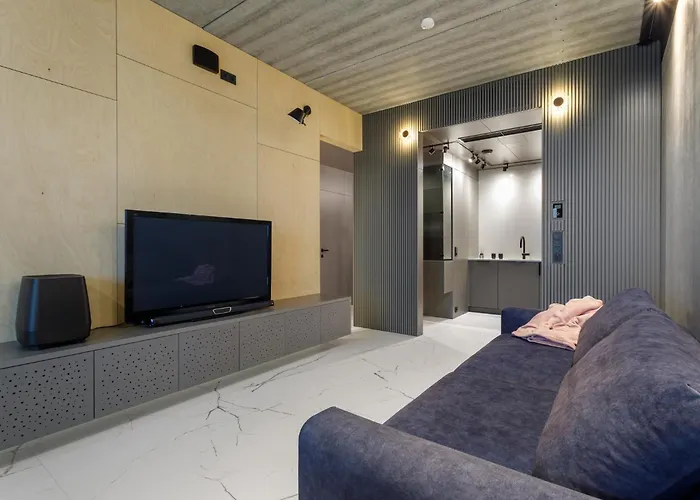 Lai 15a 2018 And 4018 * Pärnu